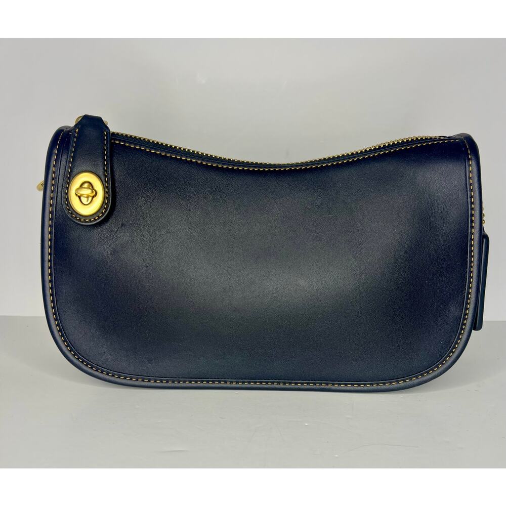 Coach black leather Swinger bag
